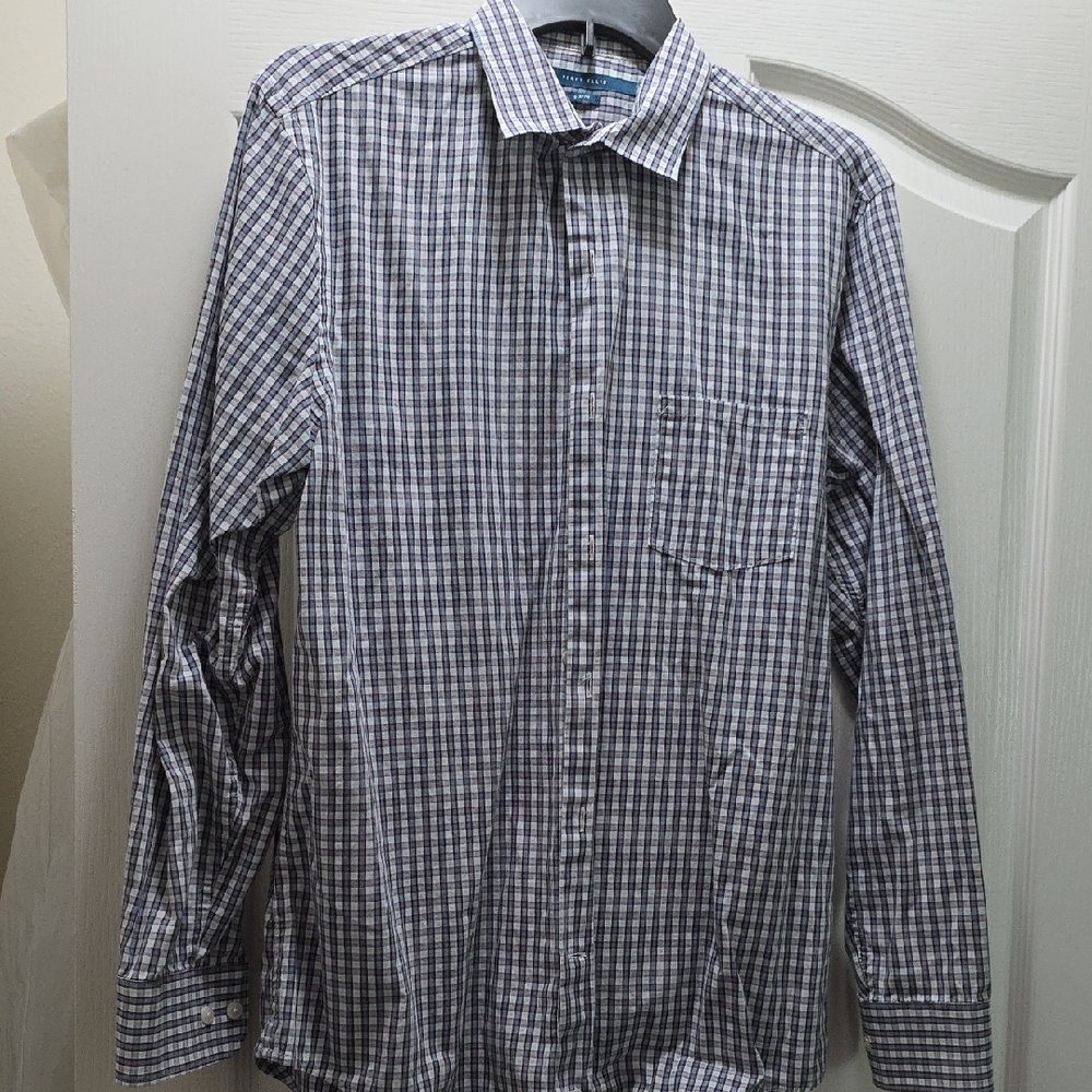 Perry Ellis Black and White Casual Button Down Shirt